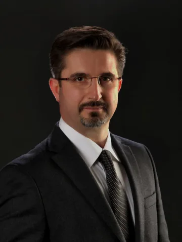 Op. Dr. Müjdat Ök