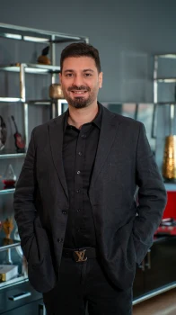 Op. Dr. Çağıl Meriç Erenoğlu