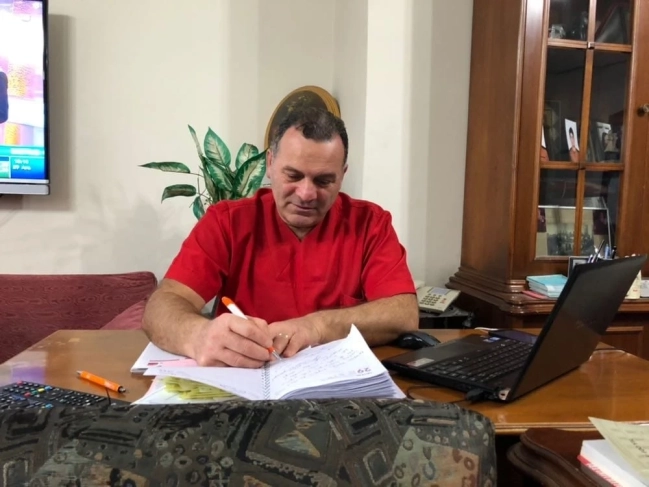 Dt. Fikret Altan